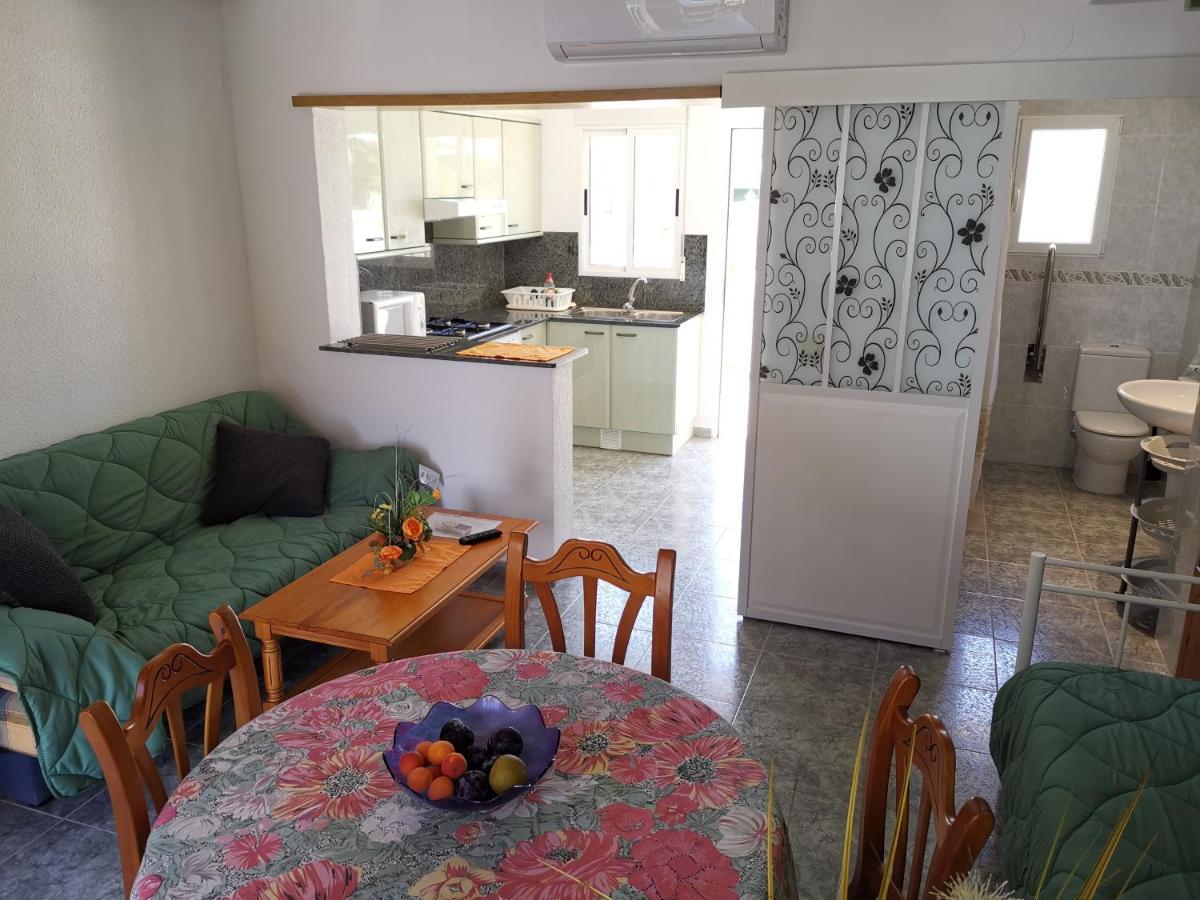 Residencia Thomas Apartment Елс Поблетс Екстериор снимка