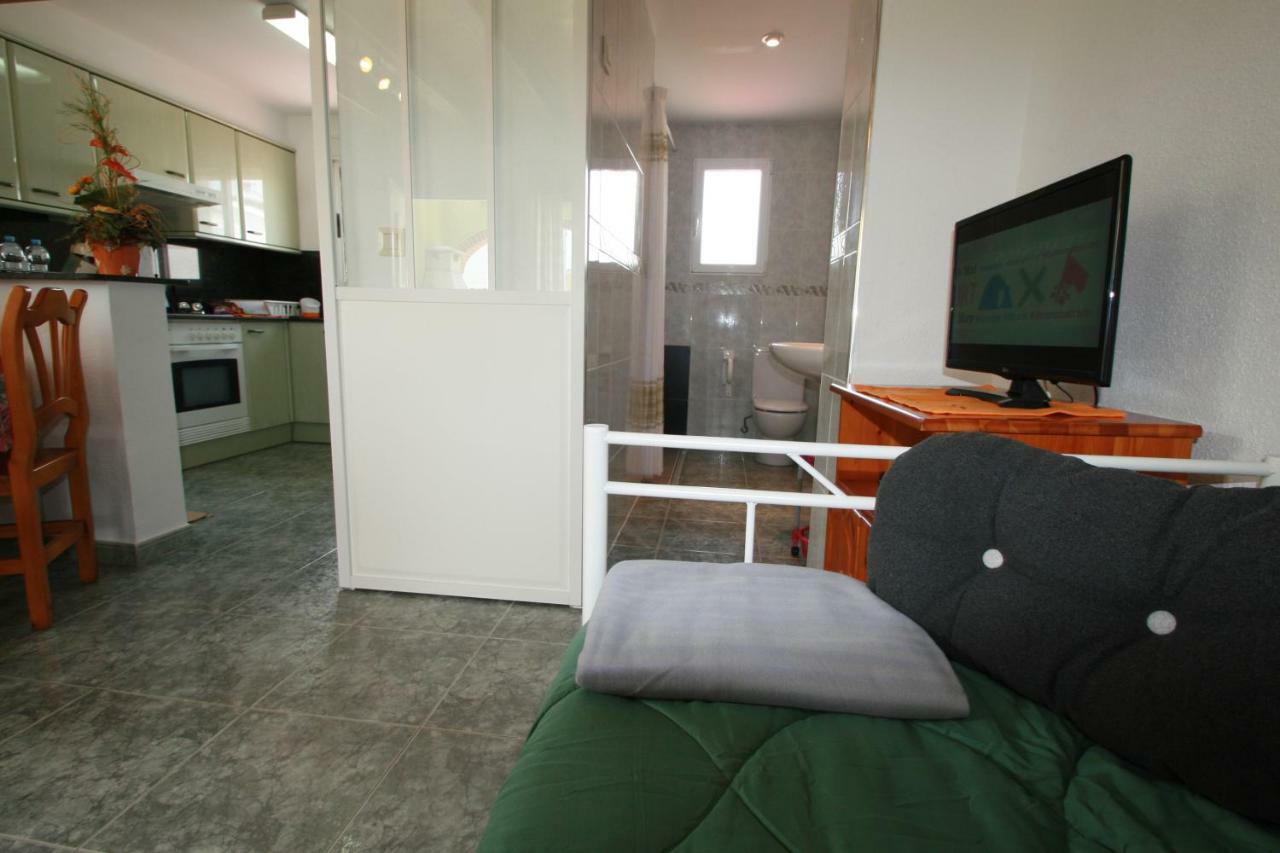 Residencia Thomas Apartment Елс Поблетс Екстериор снимка